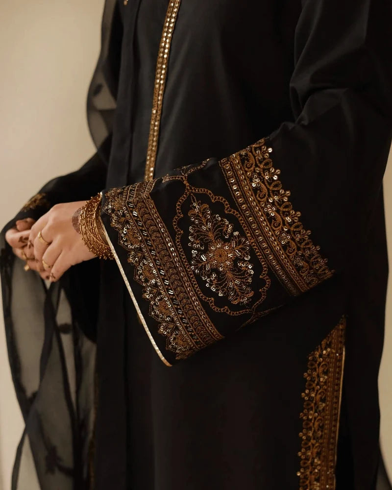 Royal Black Attire – Classic 3-Piece Suit for Women