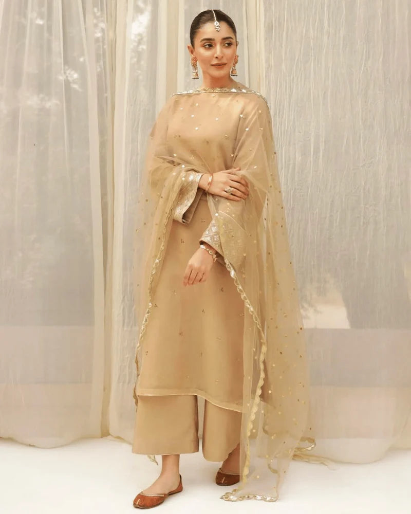 Golden Grace – Luxury Embroidered Suit for Women