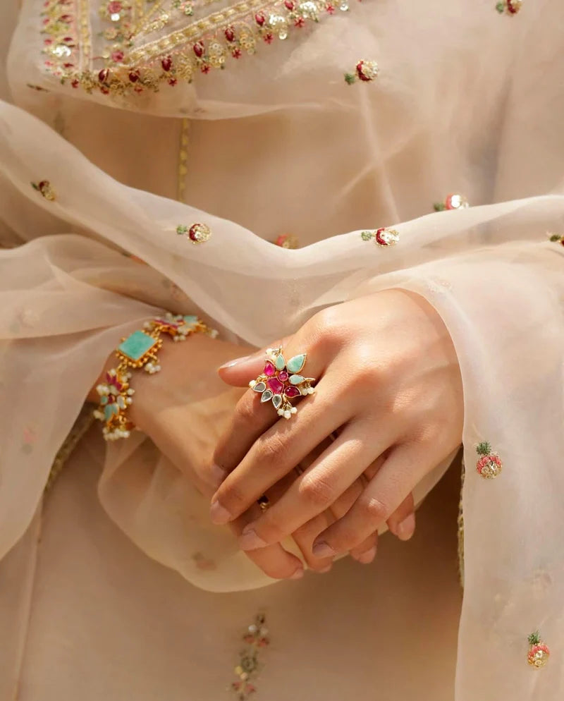 Golden Petal Lawn Suit | Golden Embroidery with Organza Dupatta