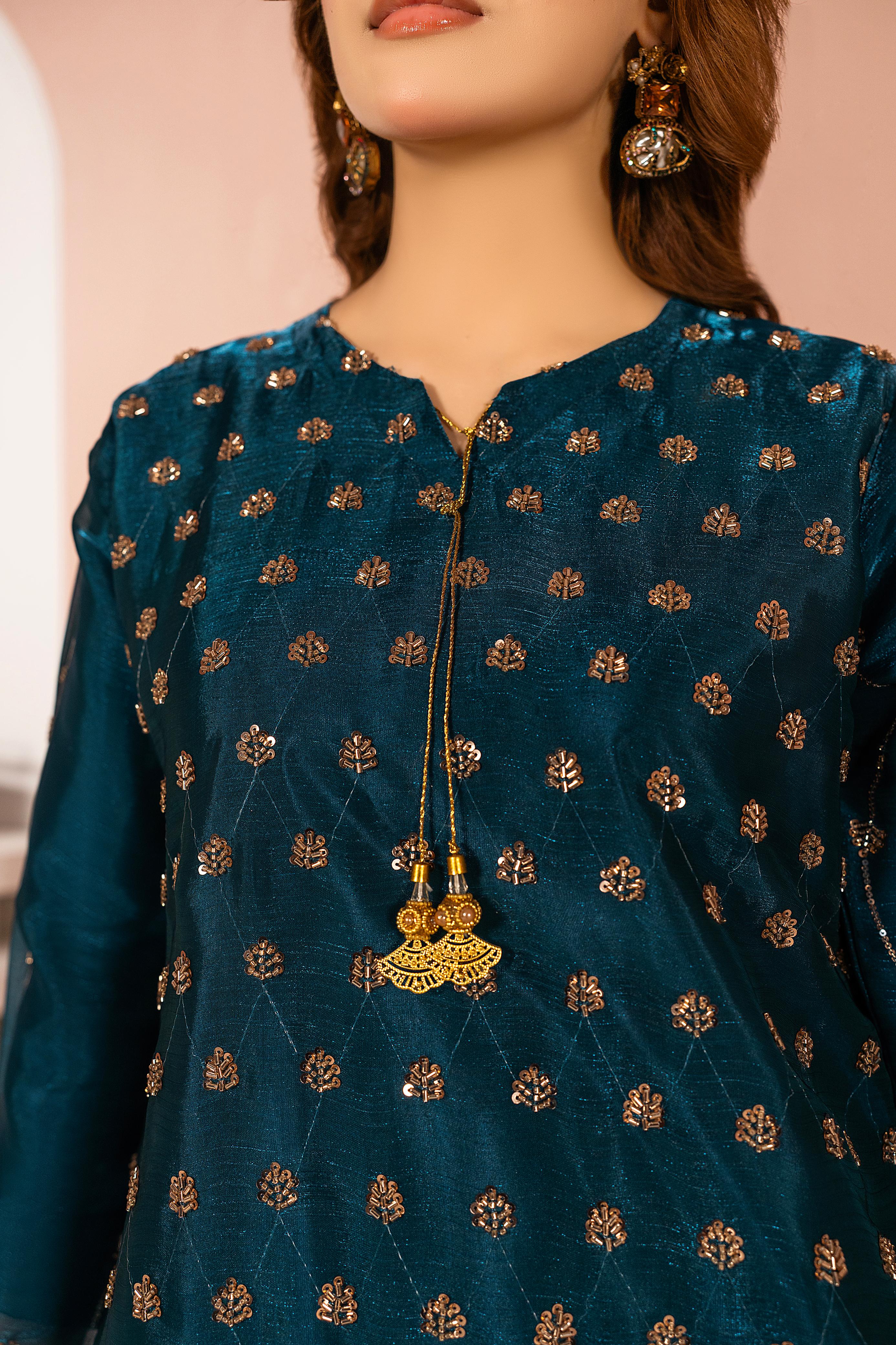 Zinc Majesty 3-Piece Festive Suit