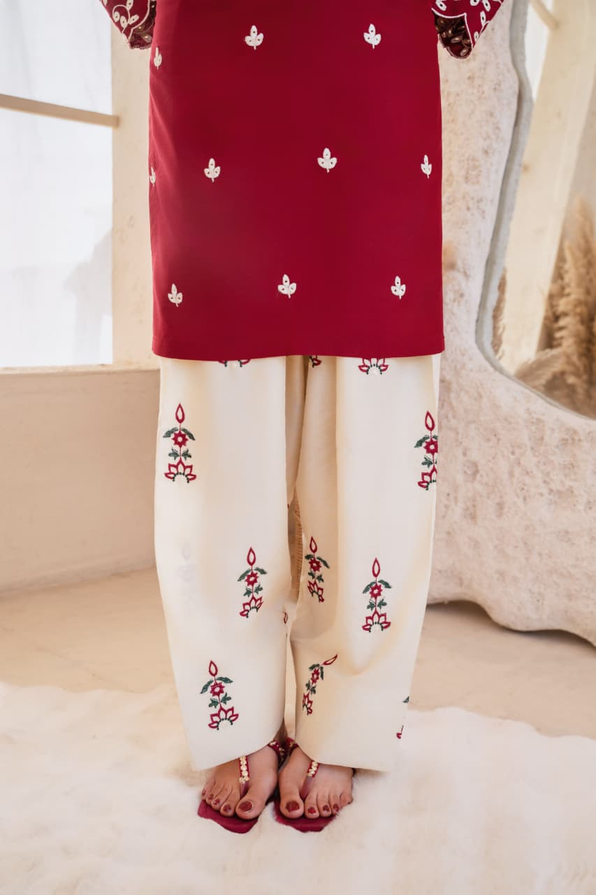 #ZARF-2PC ZARF Embroidery 2 PC (Farshi )